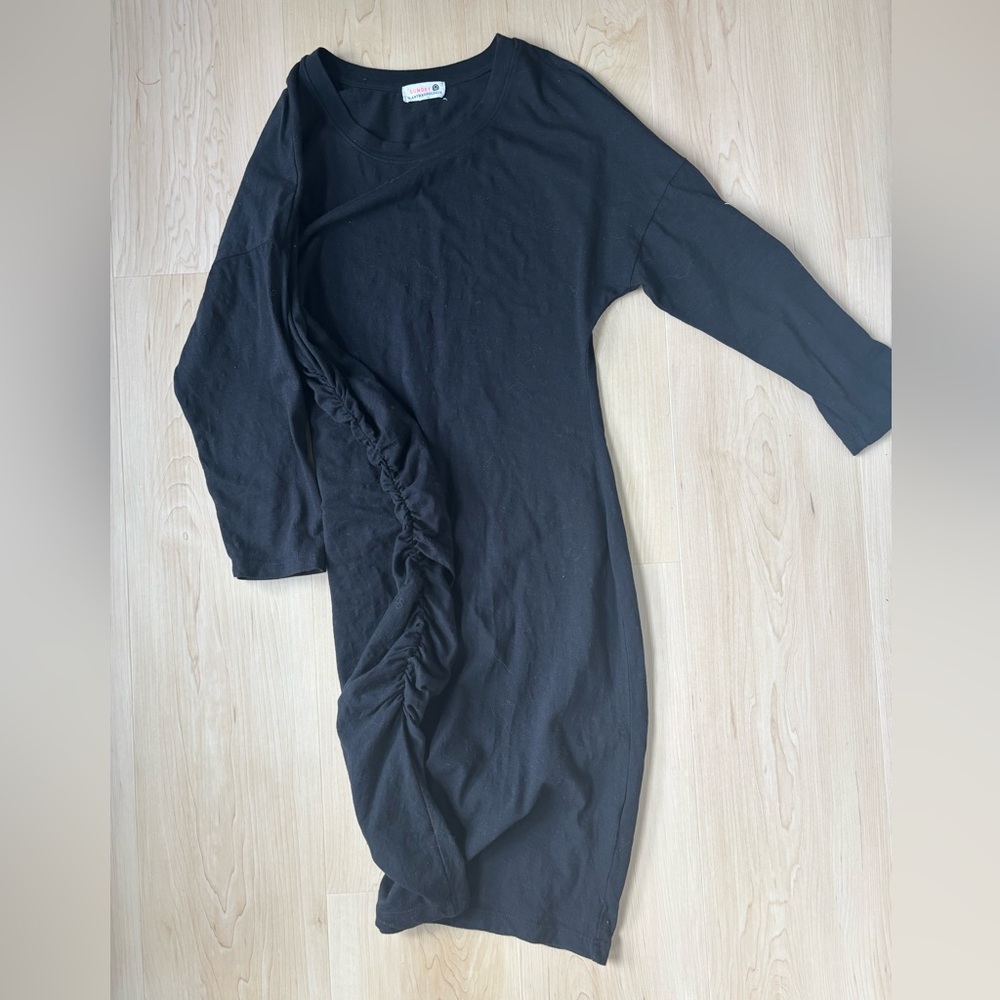 Sundry Black Asymmetrical 3/4 Sleeved Dress - Picture 4 of 9